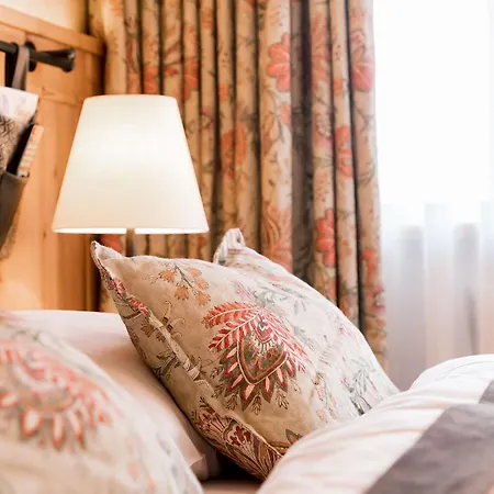 Ξενοδοχείο Superior Tirolerhof - Zell Am 4*