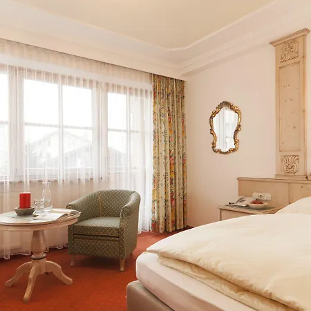Superior Tirolerhof - Zell Am Hotel 4*