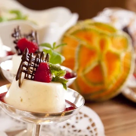 Hotel Superior Tirolerhof - Zell Am