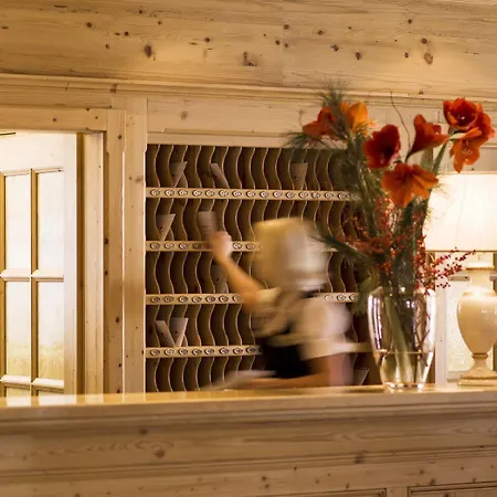 Hotel Superior Tirolerhof - Zell Am