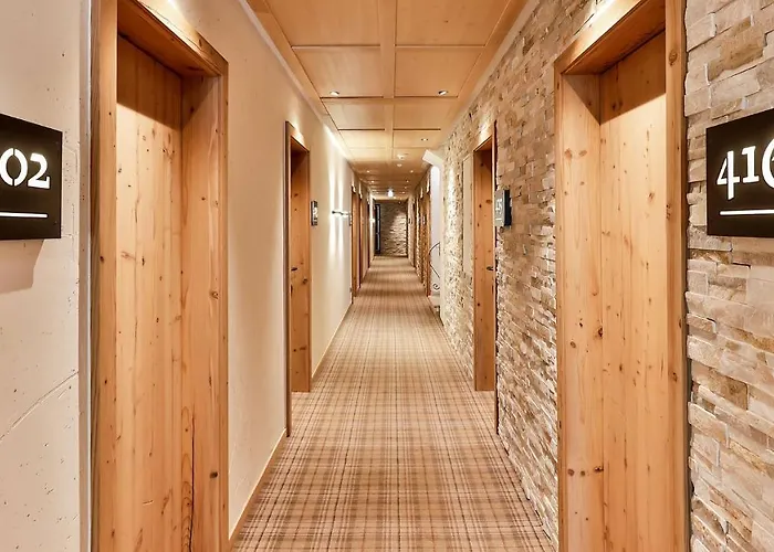 Superior Tirolerhof - Zell Am 4*