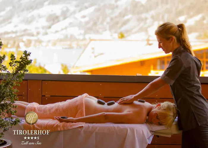 Superior Tirolerhof - Zell Am Готель Целль-ам-Зеє