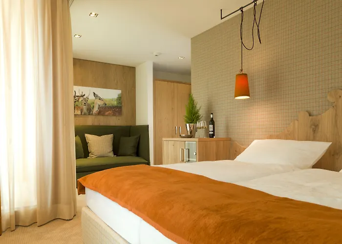 Superior Tirolerhof - Zell Am Hotell