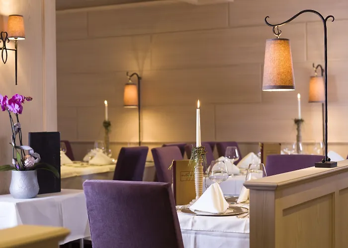 Superior Tirolerhof - Zell Am Hotell