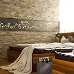 Superior Tirolerhof - Zell Am 4* Zell am See