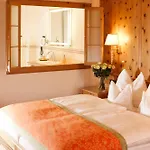 Hotel Superior Tirolerhof - Zell Am 4*