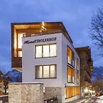 Superior Tirolerhof - Zell Am 4*